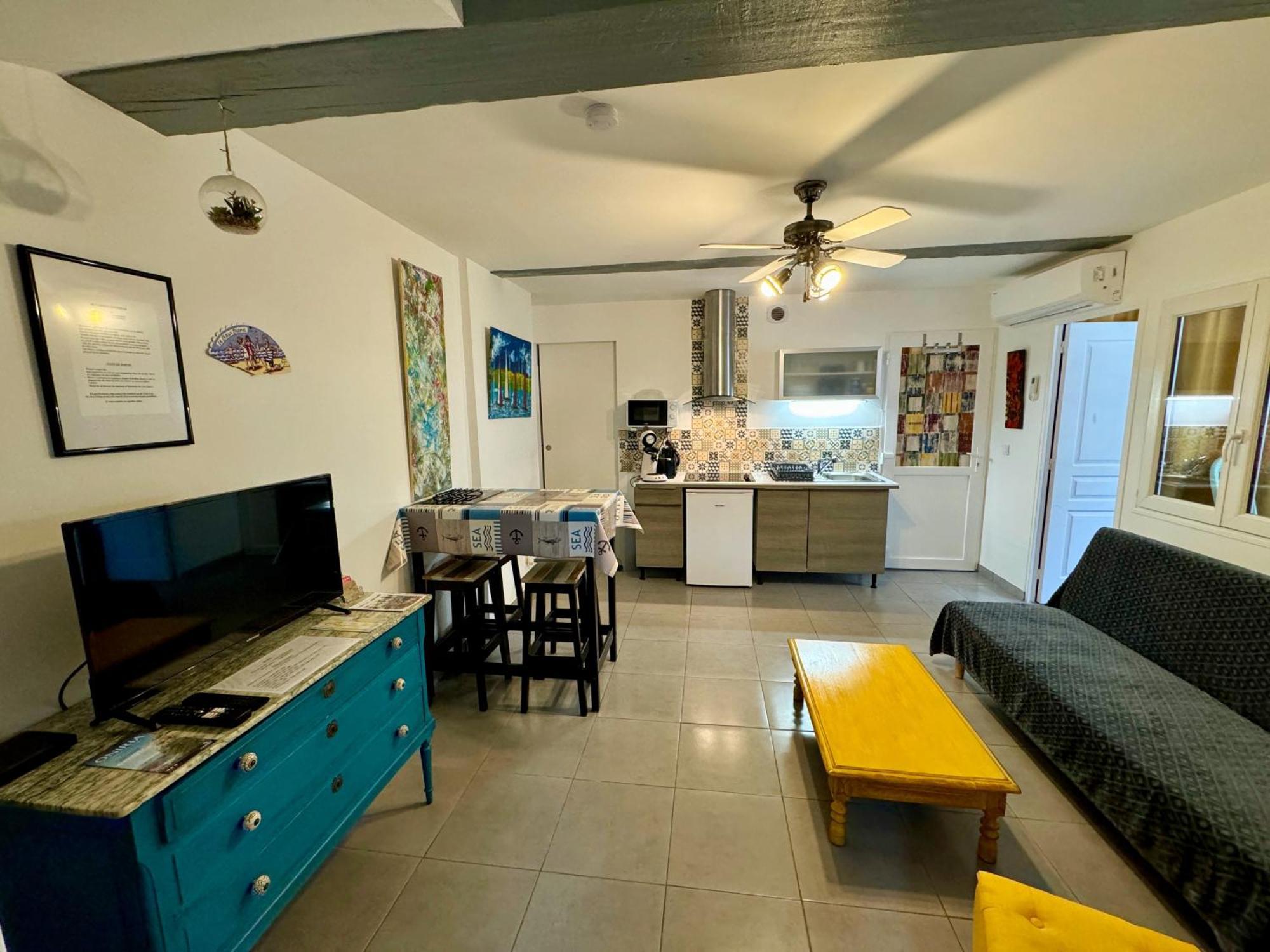 La Galerie Du Peintre Apartment Saint Laurent de la Salanque Bagian luar foto